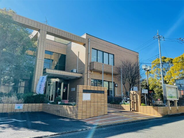 麻生老人福祉センター外観